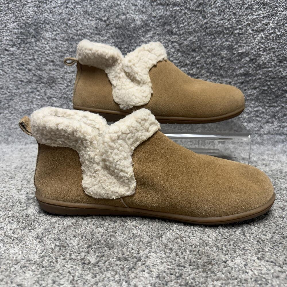 Minnetonka Slipper Booties Mens Size 11M Tan Suede Faux Fur Lined Cozy 400441